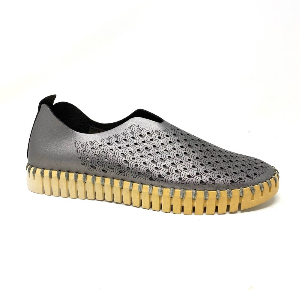 Ilse Jacobsen Tulip 3576 Slip On Shoes Gun Metal Gray Perforated Comfort Flats